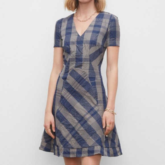 Club Monaco Plaid Seamed Crinkle V-Neck Dress - Picture 1 of 15